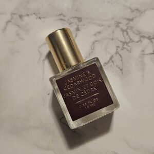 2/$35 - Sand - Fog - Jasmine & Cedarwood 10ml